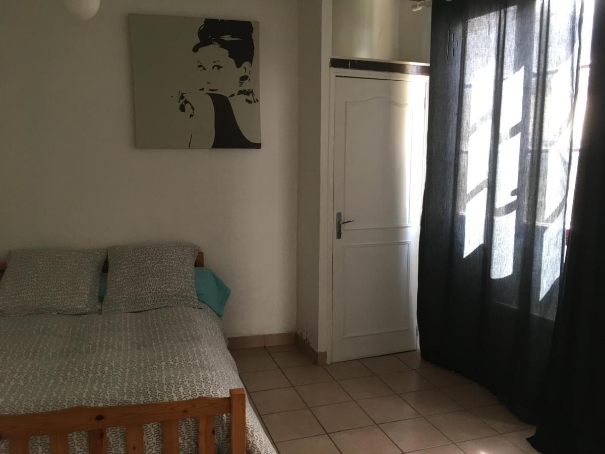 Appartement Chez Tibo à Provins Extérieur photo